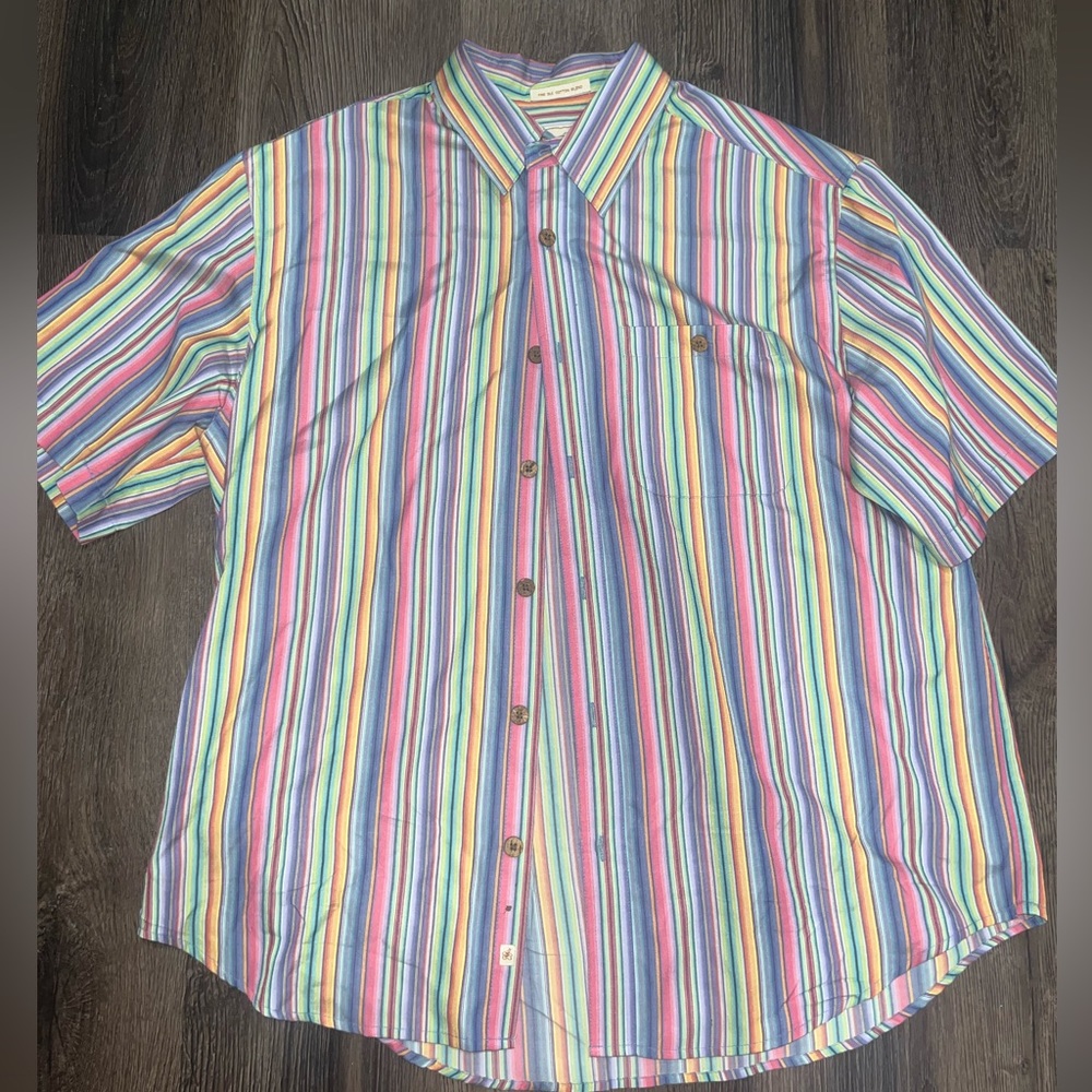 Paradise Collection multicolored stripes button down men’s Large 50%silk